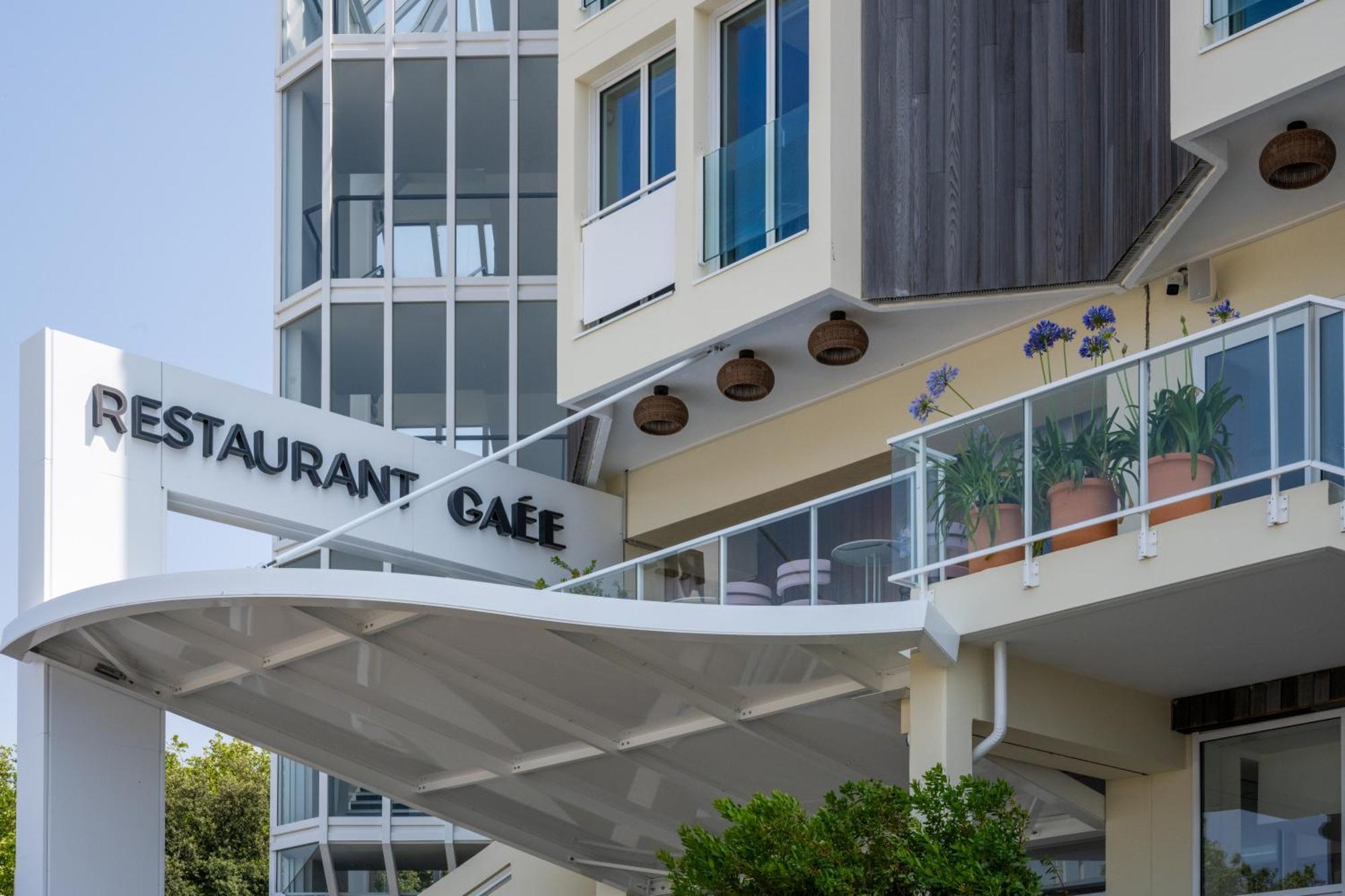 Hotel Mercure La Rochelle Vieux Port Sud 4*